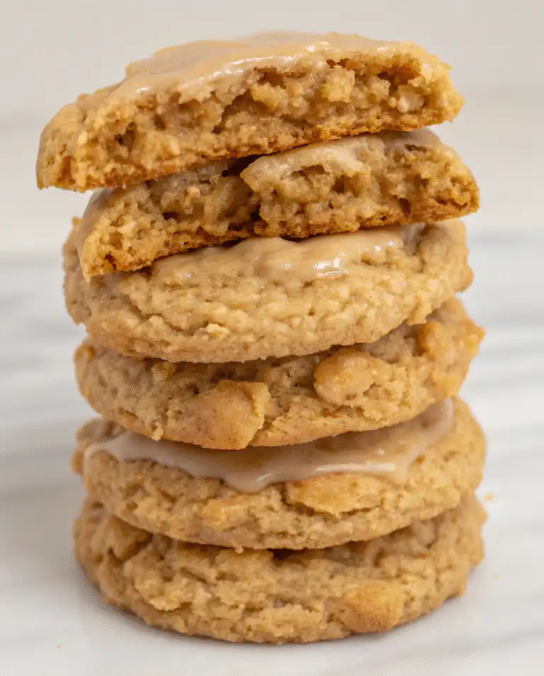 ICED CINNAMON BROWN SUGAR OATMEAL COOKIES