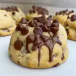 MILK CHOCOLATE CHIP NYC COOKIES
