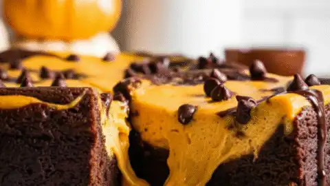 Pumpkin Cheesecake Brownies