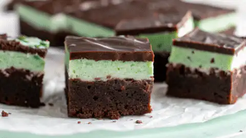Mint Brownies with Fudgy Ganache