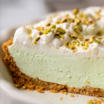 Creamy No-Bake Pistachio Pie