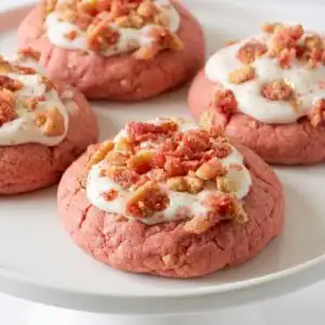 Strawberries & Cream Crumble Cookies